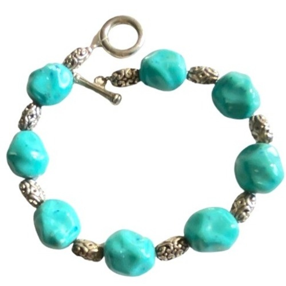 Chunky Faux turquoise & silver‎ plated bead toggle bracelet 8.5"
